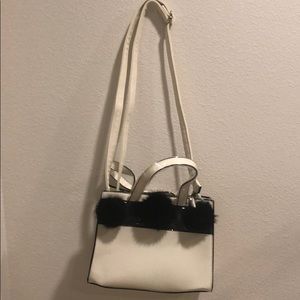 White and black poof bag in a small size!